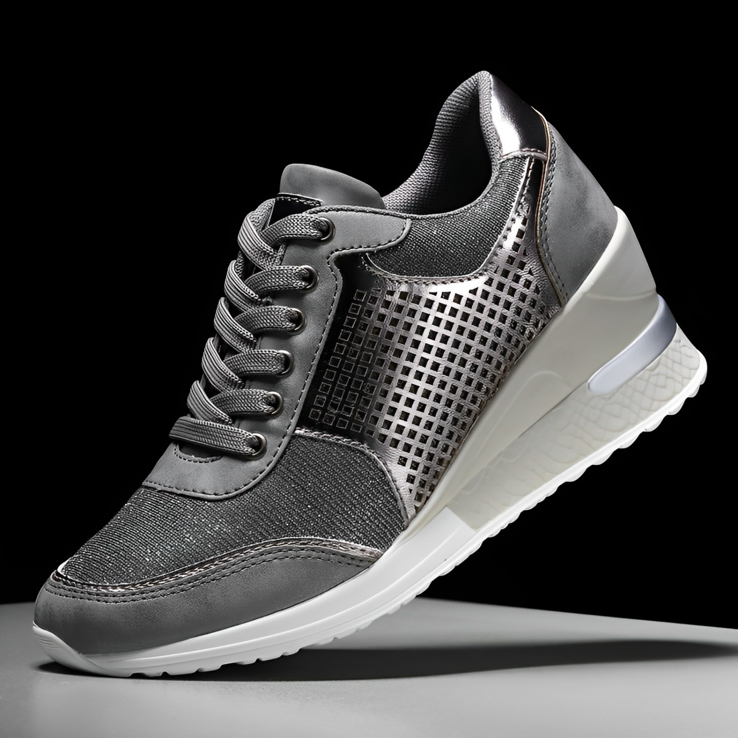 Kvinne Kilehæl Joggesko 7