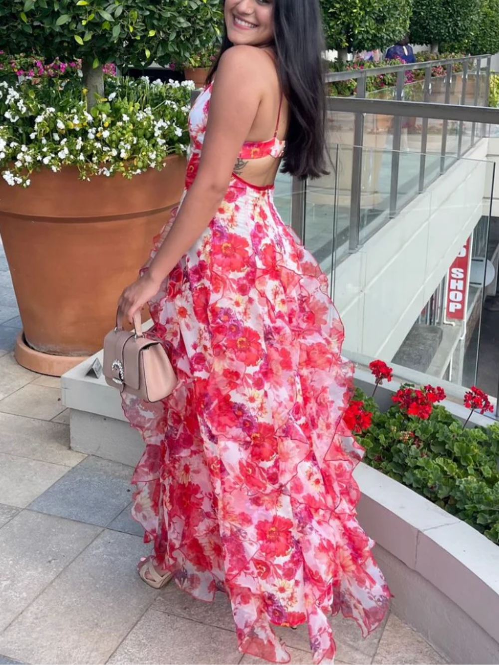 Kvinne Ruffled Floral Kjole 8