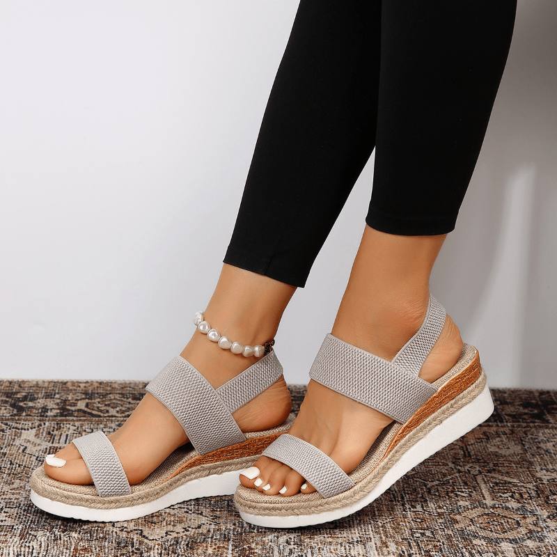 Kvinnelige Sandaler med Plattform og Sporty Stil 8