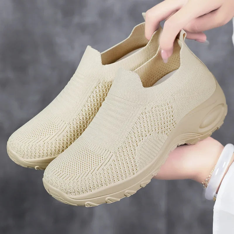 Kvinnenes Fritidssko Sommer Ny Flystrikk Pustende Mesh Komfortable Sko 0