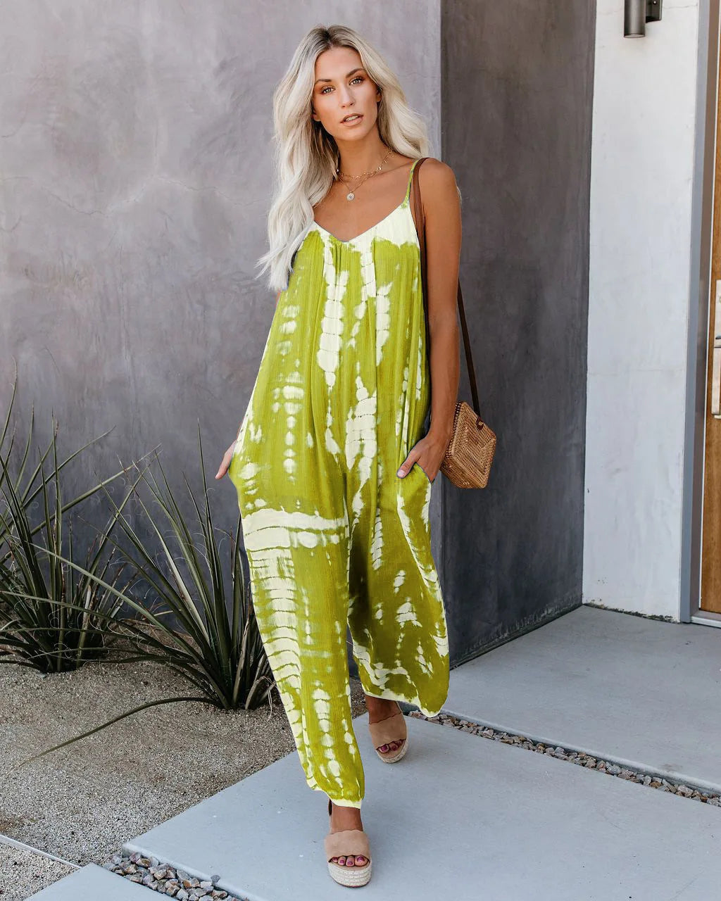 Kvinners Jumpsuit med Brede Ben 15