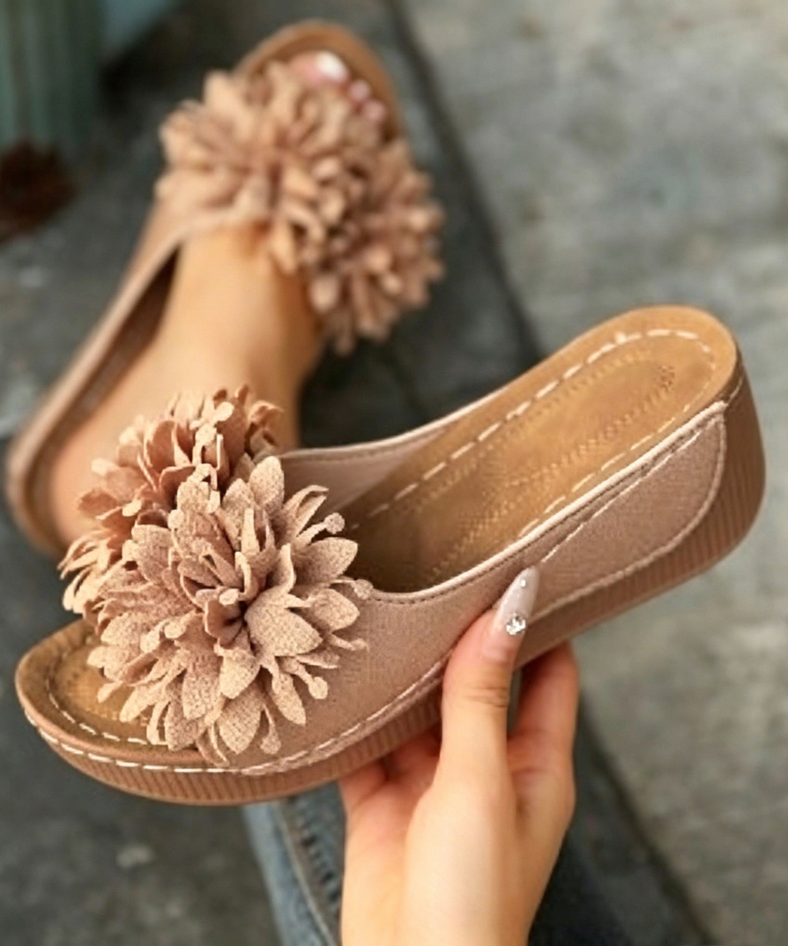 Kvinners Sandaler med Blomsterdekorasjon 3