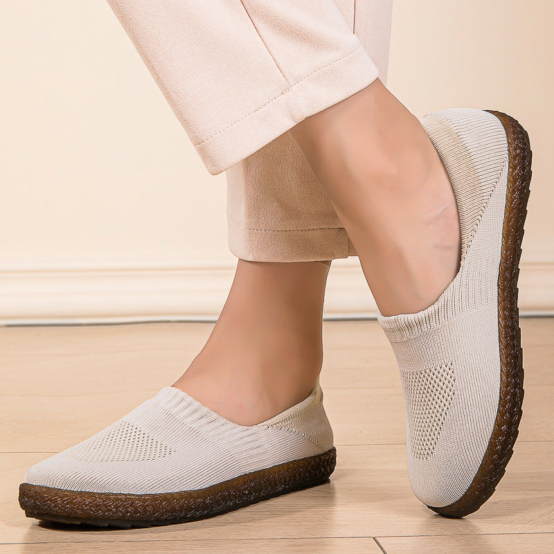 Kvinners Slip-On Tresko Pustende Design med Sklisikker Såle 3