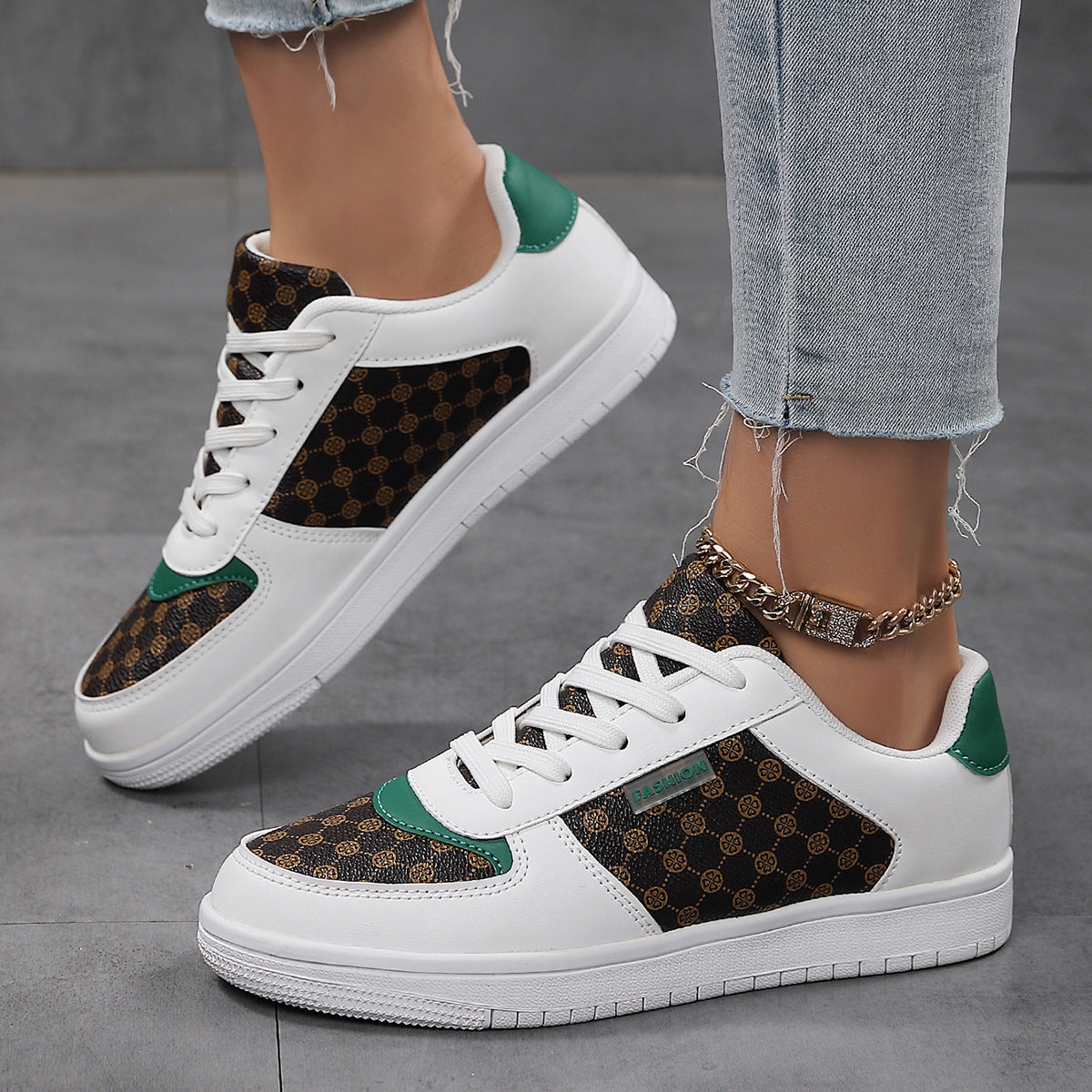 Kvinners Sneakers Trendy Design 2