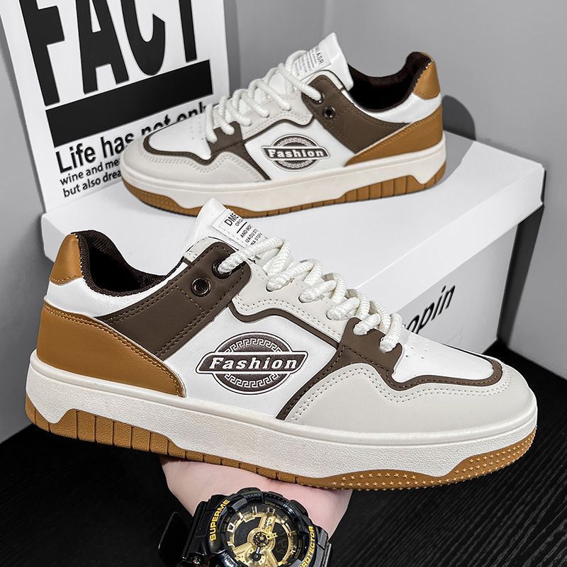 Kvinners Sneakers med Sporty Design 4