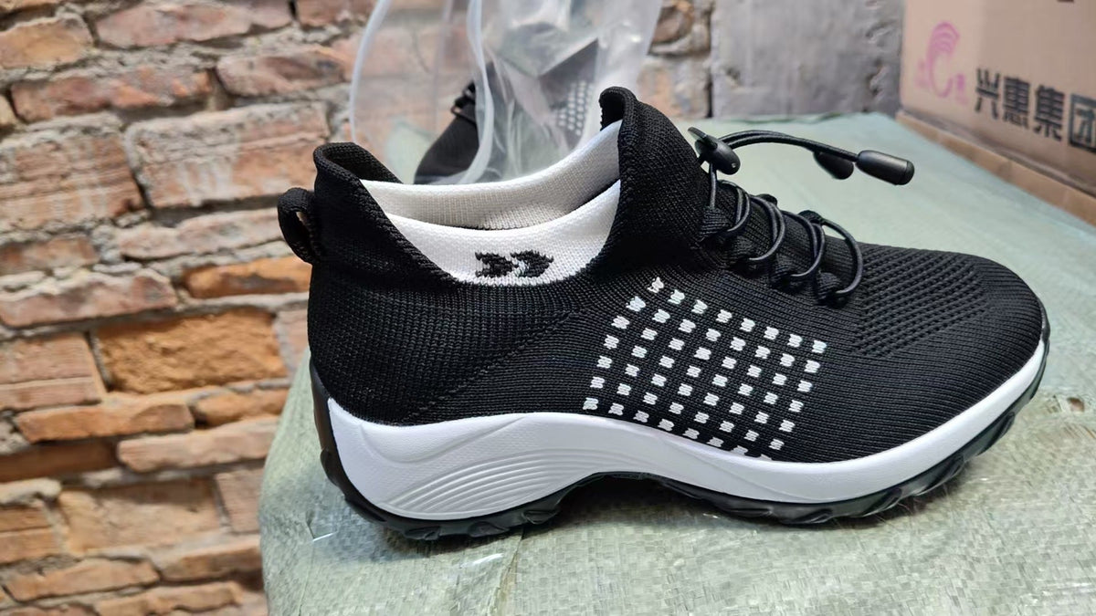 Kvinners Sportssko med Fleksibelt Hurtigsnøresystem Sporty Design 9