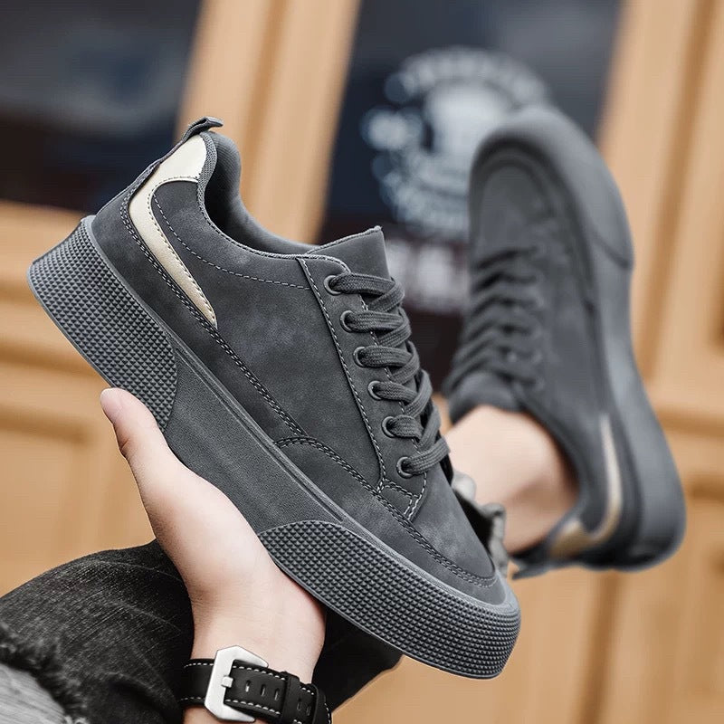 Kvinners Sporty Sneakers med Sklisikker Såle 1