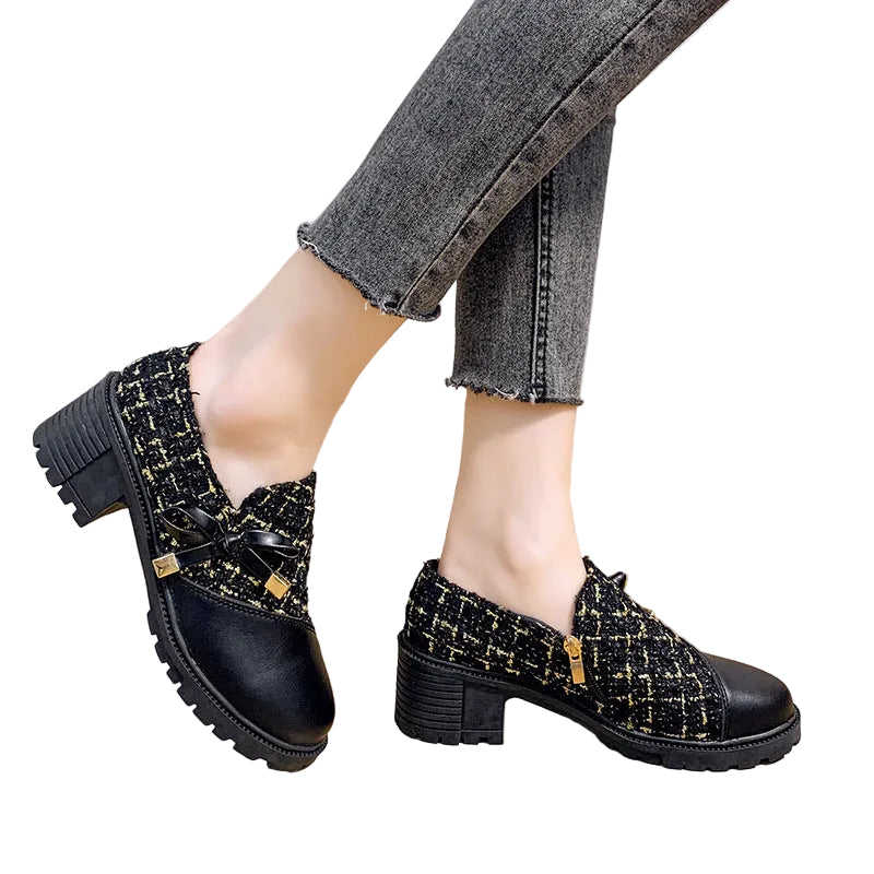 Kvinnesko med Sløyfe og Fargerik Design 0