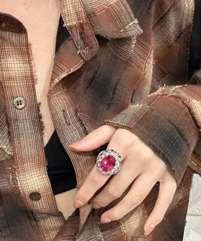 Kvinnesmykke Ring med Glitrende Zircon Detaljer 3