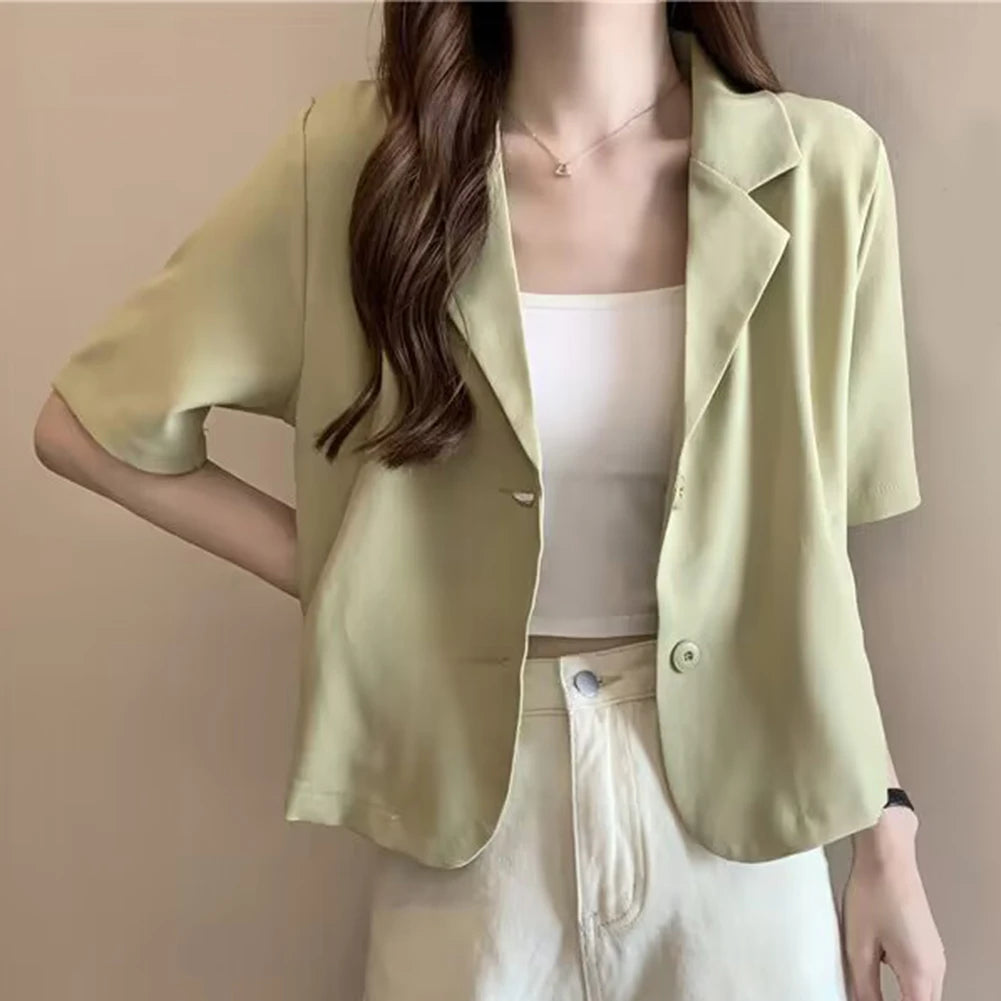 Kortermet blazer til dame