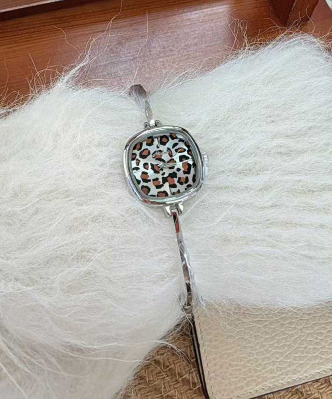 Unisex Armbåndsur Klassisk Design med Quartz Bevegelse 3