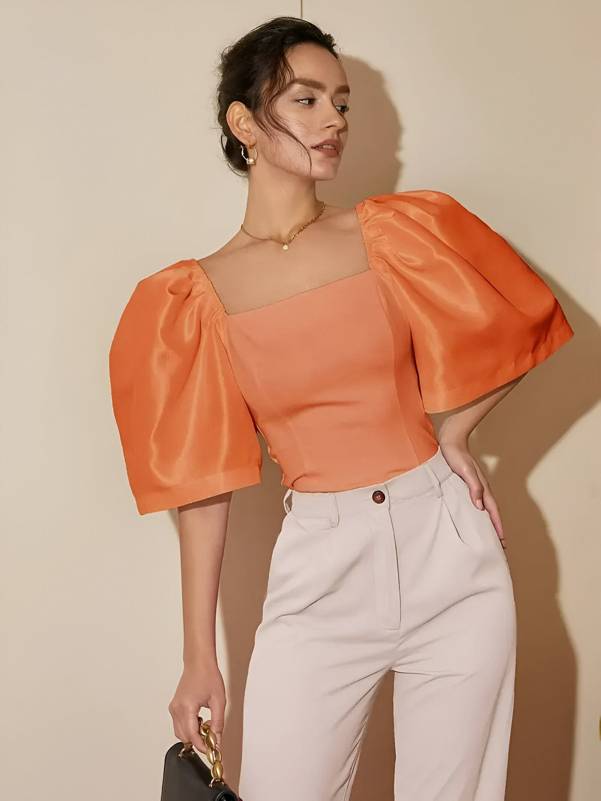 Variant image for Dame Bluse Firkantet Utringning Smal Polyester-25