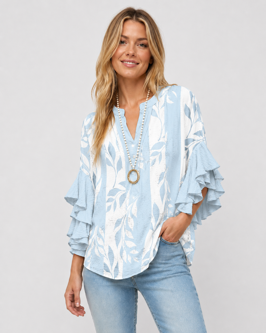 Damebluse med Blomstertrykk og Ruffede Ermer