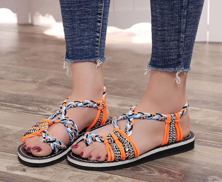 Håndvevde tau flate sandaler
