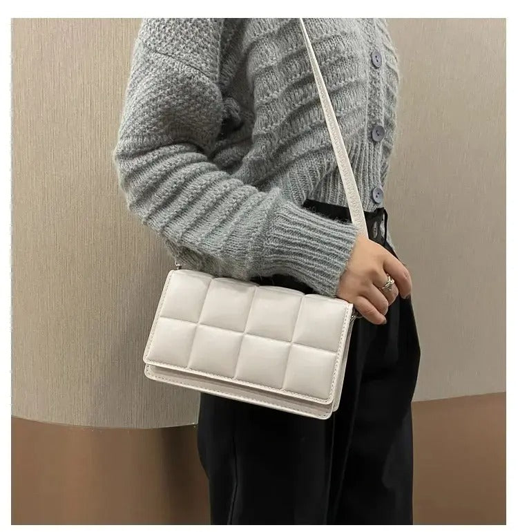 Liten crossbody-veske i skinn for kvinner