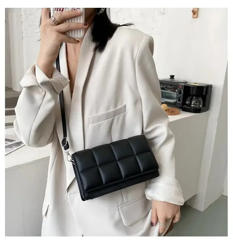 Liten crossbody-veske i skinn for kvinner
