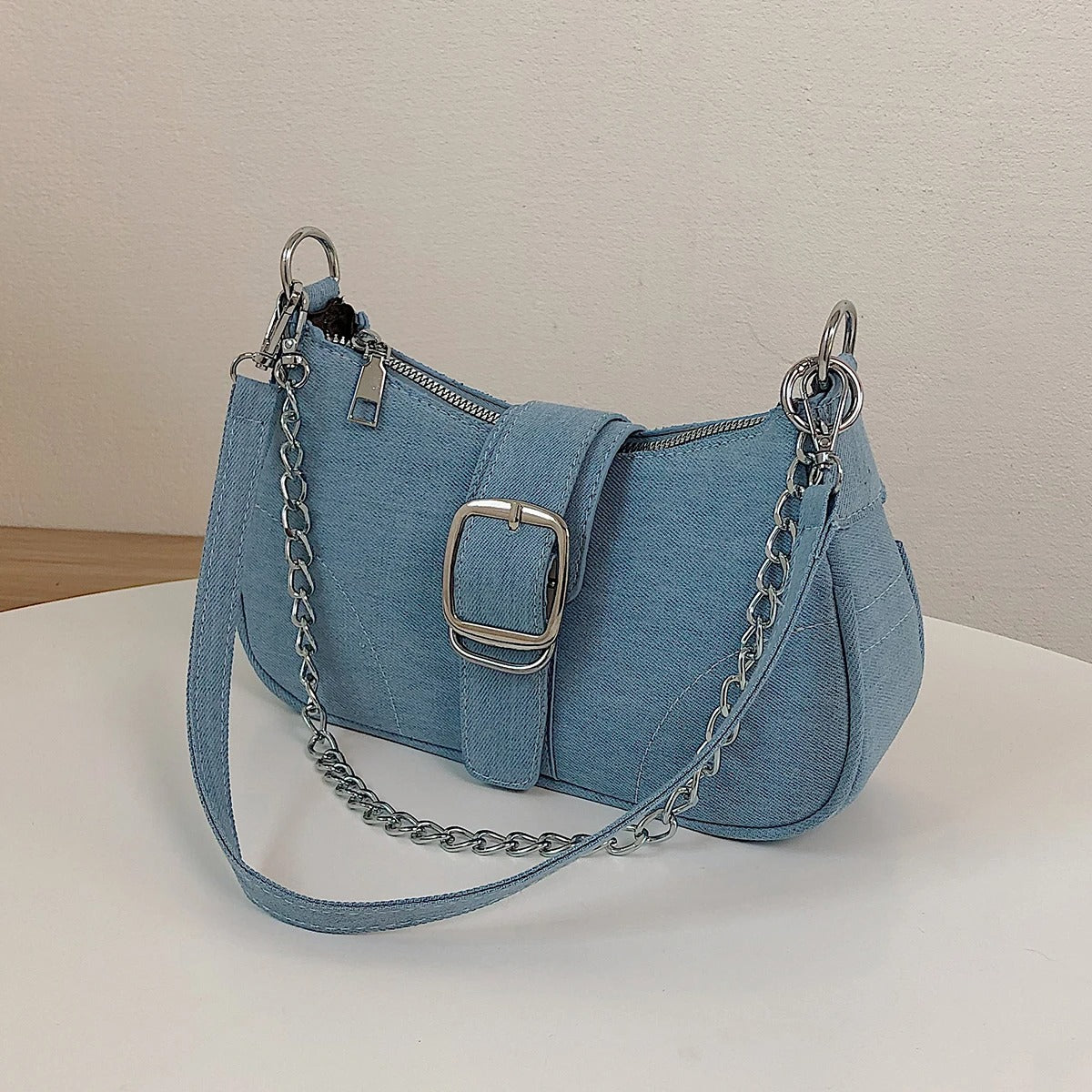 Crossbody-veske i denim for kvinner