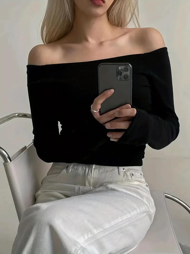 Solide off shoulder topper med lange ermer