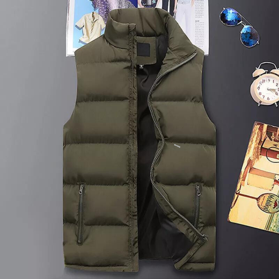 Ermeløs polstret pufferjakke for menn