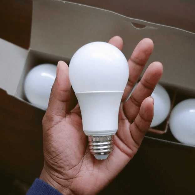 LED nødlyspære