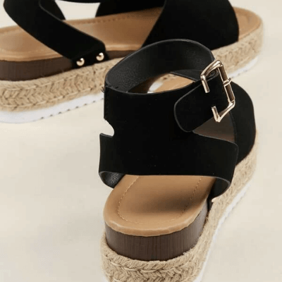 Sommersandaler for kvinner