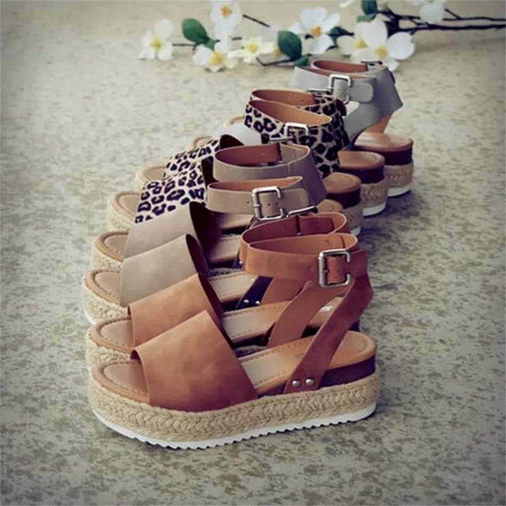 Sommersandaler for kvinner