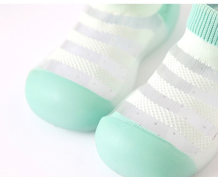 Babysko i netting