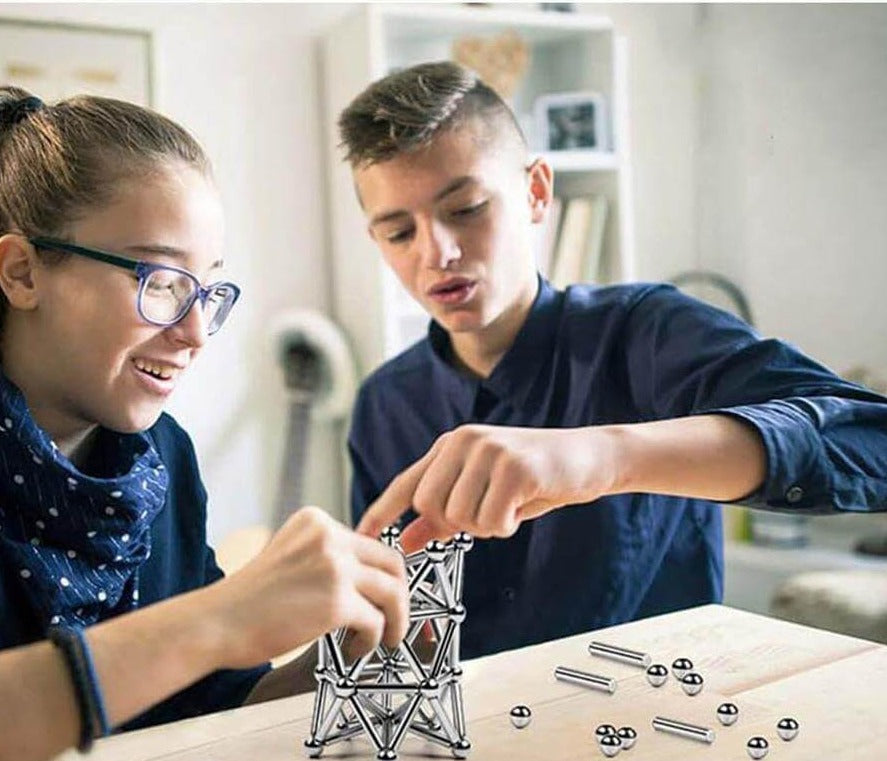 Magnetiske stålpinner og kuler