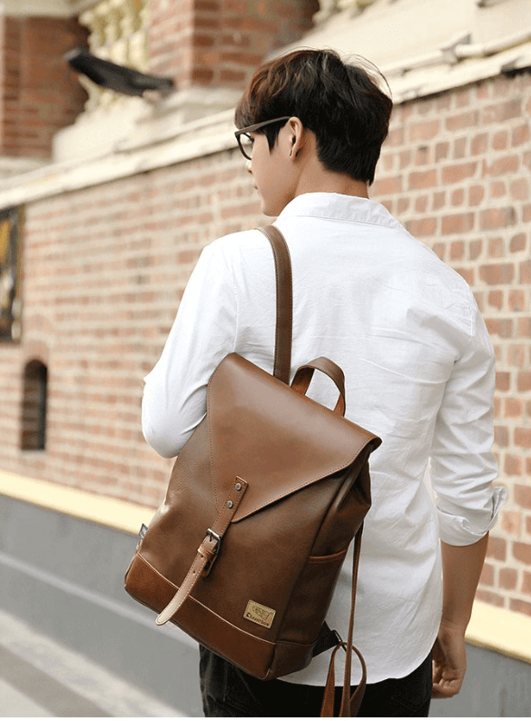 Vintage ryggsekk i kunstlær