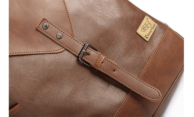 Vintage ryggsekk i kunstlær